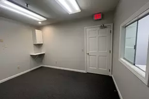 87 Main St, Rutland, MA 01543 - Photo 1
