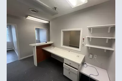 87 Main St #9, Rutland, MA 01543 - Photo 4