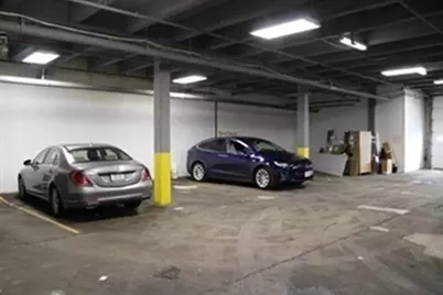 181 Old Colony Avenue #E, Boston, MA 02127 - Photo 6