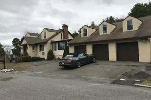 17 Skyridge Ln, Springfield, MA 01128 - Photo 1