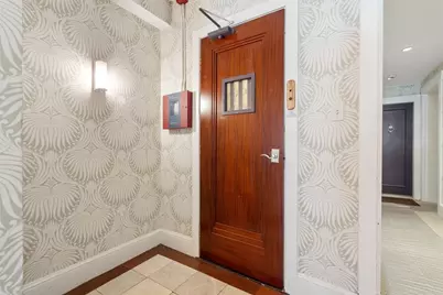 113 Commonwealth Ave #3, Boston, MA 02116 - Photo 26