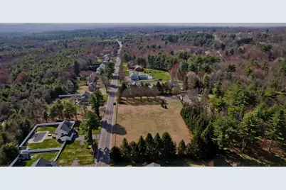 75 Lee St, East Longmeadow, MA 01028 - Photo 8