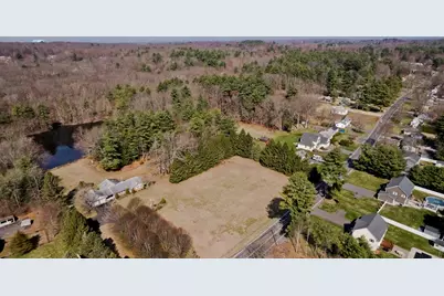 75 Lee St, East Longmeadow, MA 01028 - Photo 4