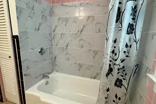137 Carroll St, Springfield, MA 01108 - Photo 16