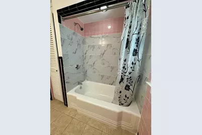 137 Carroll St, Springfield, MA 01108 - Photo 16