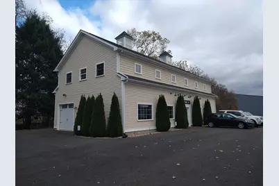 26 Russell St #A-B, Hadley, MA 01035 - Photo 2