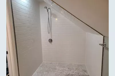 64 Stockton St, Boston, MA 02124 - Photo 8