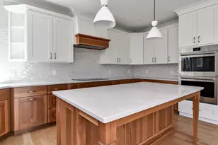 2 Emerald Dr, Hopkinton, MA 01748 - Photo 6