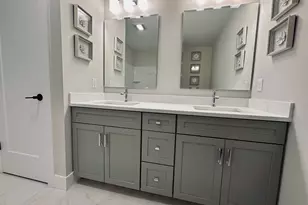 12 Elise Ave, Londonderry, NH 03053 - Photo 26