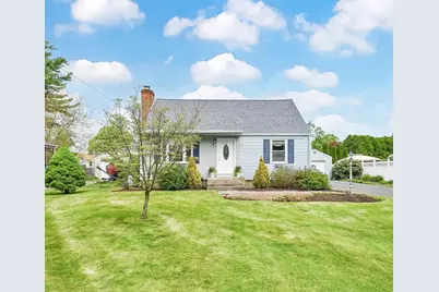 44 Woodward Rd, West Springfield, MA 01089 - Photo 1