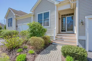 44 Twin Oaks Dr, Mashpee, MA 02649 - Photo 2