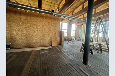 7 Oregon St, Fall River, MA 02720 - Photo 8