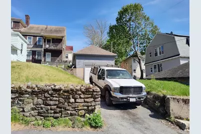 12 Stoneland Rd, Worcester, MA 01603 - Photo 6