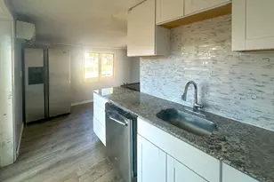 120 Hampden St, West Springfield, MA 01089 - Photo 12