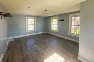 120 Hampden St, West Springfield, MA 01089 - Photo 14