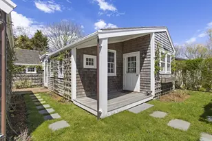 9 Lily St, Nantucket, MA 02564 - Photo 4
