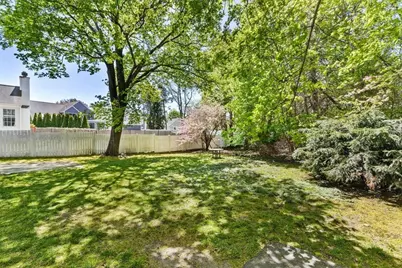 403-405 Reedsdale Rd, Milton, MA 02186 - Photo 18