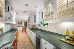 282 Beacon St, Boston, MA 02116 - Photo 14