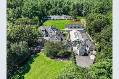 210 Monument Farm Road, Concord, MA 01742 - Photo 2