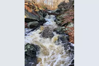 536-R Highland Rd, Tiverton, RI 02878 - Photo 16