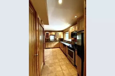 24 Sunset Hill Road #2, Boston, MA 02132 - Photo 4