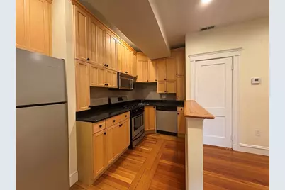 191 Winthrop Rd #6, Brookline, MA 02445 - Photo 6