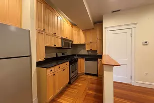 191 Winthrop Rd, Brookline, MA 02445 - Photo 6