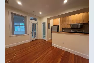 191 Winthrop Rd #6, Brookline, MA 02445 - Photo 8