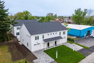 14 Hayes St, Acushnet, MA 02743 - Photo 4