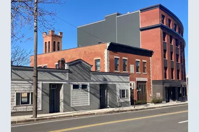 17 Summer St, Fitchburg, MA 01420 - Photo 8