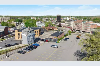 18 Blackstone Street, Woonsocket, RI 02895 - Photo 4