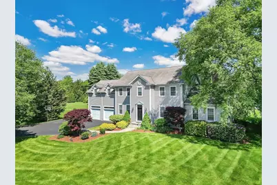 15 Crestview Dr, Deerfield, MA 01373 - Photo 2