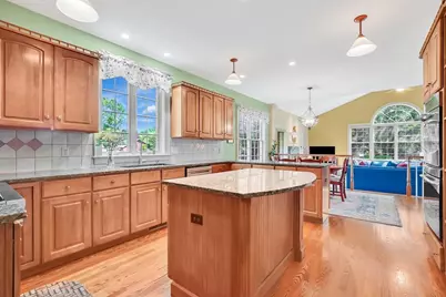 15 Crestview Dr, Deerfield, MA 01373 - Photo 12