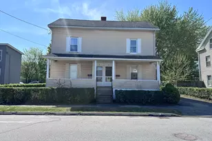 27 Abbey St, Chicopee, MA 01013 - Photo 1