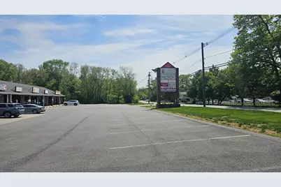 750 Washington Street #7, Easton, MA 02375 - Photo 2