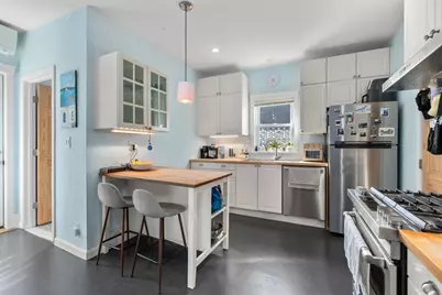 32 Richardson St, Somerville, MA 02145 - Photo 14