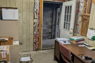 142 W Boylston Dr, Worcester, MA 01606 - Photo 10