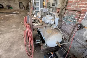 142 W Boylston Dr, Worcester, MA 01606 - Photo 20