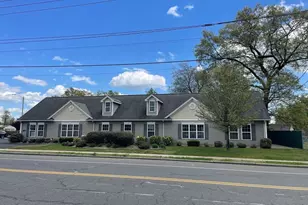 523 James St, Chicopee, MA 01020 - Photo 14