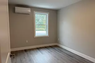 251 Sladen St, Dracut, MA 01826 - Photo 10