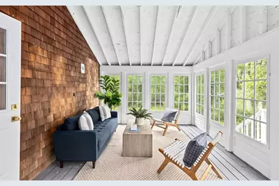 14 Spring St, Hingham, MA 02043 - Photo 2