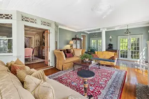 31 Lenox St, Worcester, MA 01602 - Photo 12