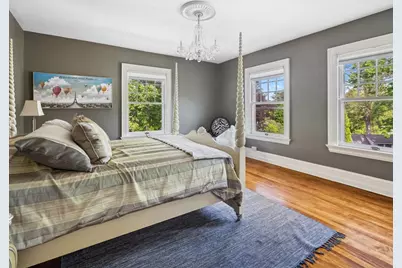 31 Lenox St, Worcester, MA 01602 - Photo 26