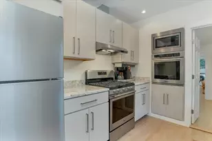 44 Commercial St, Provincetown, MA 02657 - Photo 6