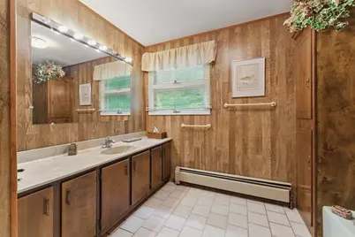 709 Walnut Plain Rd, Rochester, MA 02770 - Photo 34