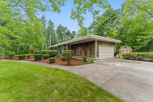 709 Walnut Plain Rd, Rochester, MA 02770 - Photo 8