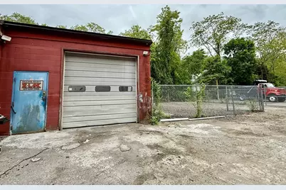 112 Haverhill St #C, North Reading, MA 01864 - Photo 1