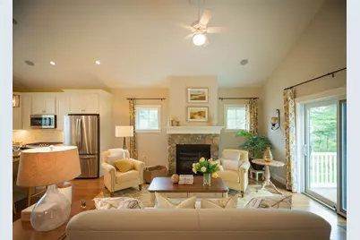 12 Wisteria Rd, Plymouth, MA 02360 - Photo 2