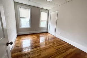 26-28 Harbor View, Boston, MA 02125 - Photo 4