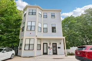 51 Hamilton St, Boston, MA 02125 - Photo 2